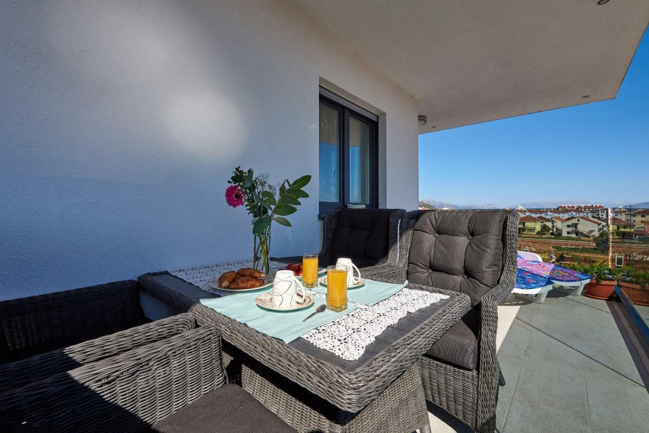 Golubica Apartment Trogir Exterior photo